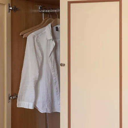 Arianna Oda ve Kahvaltı