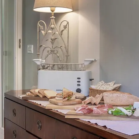 Oda ve Kahvaltı Arianna