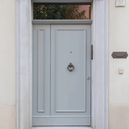 Oda ve Kahvaltı Arianna 3*